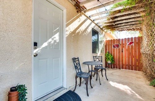 Simi Valley Apartment | 15 m² Apartment ∙ 2 guests