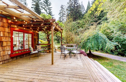 Humboldt Hill Cabin | 154 m² Cabin ∙ 2 bedrooms ∙ 7 guests