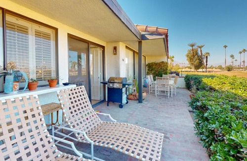 Rancho Mirage Condo | 154 m² Condo ∙ 2 bedrooms ∙ 4 guests