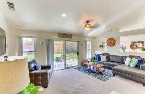 Victorville House | 161 m² House ∙ 4 bedrooms ∙ 7 guests