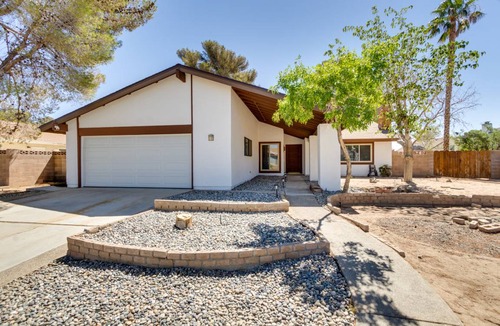 Ridgecrest House | 166 m² House ∙ 4 bedrooms ∙ 8 guests