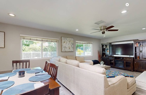 Orange House | 167 m² House ∙ 3 bedrooms ∙ 1 guest