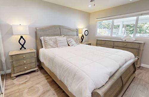 Orange House | 167 m² House ∙ 3 bedrooms ∙ 1 guest