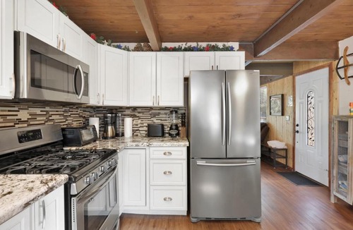 Big Bear City Ski Chalet | 1690 - Catching Serendipity Cabin