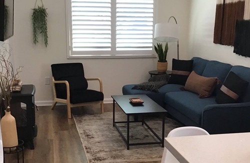 Upland Apartment | 17 minutes from Mount Baldy. Cozy and private guesthouse fully loaded.