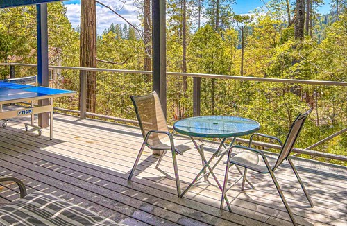 Bass Lake House | 175 m² House ∙ 2 bedrooms ∙ 8 guests