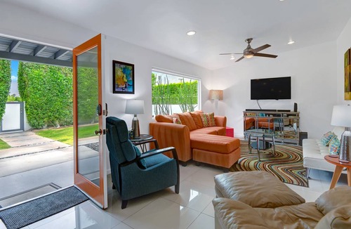 Sunrise Vista Chino House | 177 m² House ∙ 3 bedrooms ∙ 6 guests