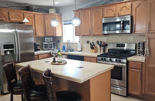 Townsite House | 180°OceanViews, Private BeachHouse on Strand! LGDeck,F-pit,BBQ, AC, . Sleeps8.