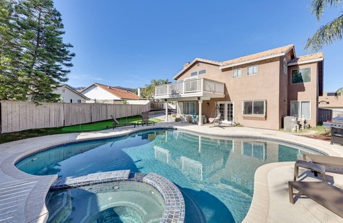 Lake Elsinore House | 181 m² House ∙ 4 bedrooms ∙ 10 guests