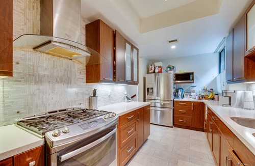Beverly Hills Apartment | 185 m² Apartment ∙ 3 bedrooms ∙ 7 guests