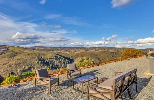Greater Sacramento House | 185 m² House ∙ 3 bedrooms ∙ 8 guests
