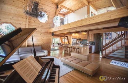 Brisbane House | 186 m² House ∙ 3 bedrooms ∙ 6 guests