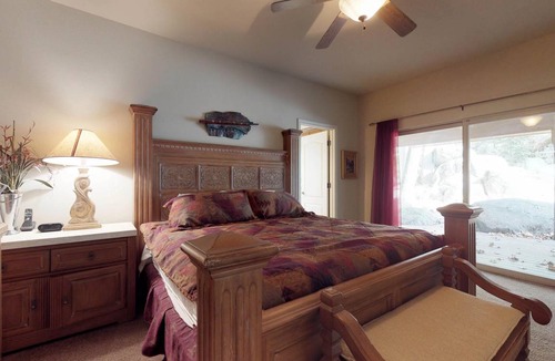 Granite Ridge House | 186 m² House ∙ 3 bedrooms ∙ 6 guests