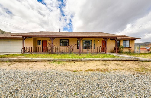 Pioneertown House | 187 m² House ∙ 3 bedrooms ∙ 8 guests