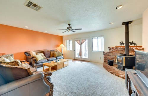 Pioneertown House | 187 m² House ∙ 3 bedrooms ∙ 8 guests