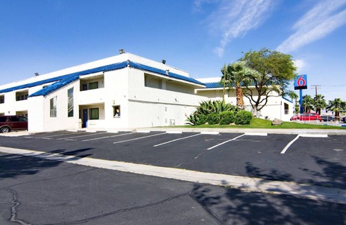 Palm Springs Hotel | 19 m² Hotel ∙ 127 guests