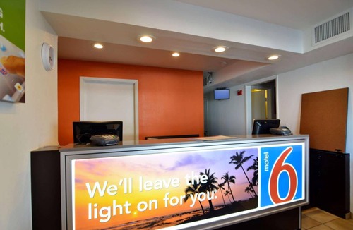 Palm Springs Hotel | 19 m² Hotel ∙ 127 guests