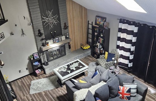 Bakersfield House | 195 m² House ∙ 3 bedrooms ∙ 3 guests