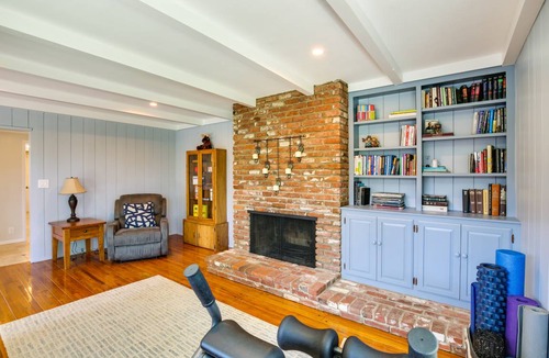 Whittier House | 193 m² House ∙ 3 bedrooms ∙ 6 guests
