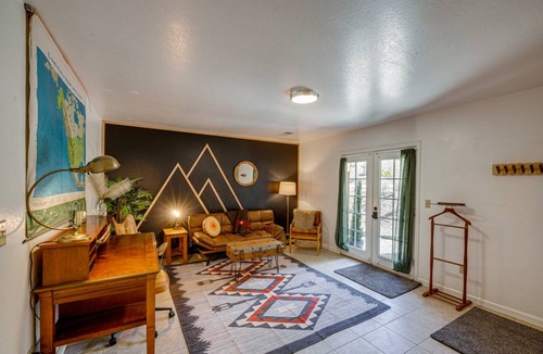 Frazier Park House | 195 m² House ∙ 3 bedrooms ∙ 9 guests