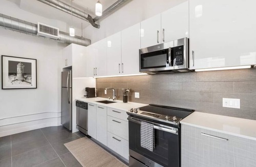 Historic Core Condo | 1BD | Condo | Great Sunlight + Rooftop Pool