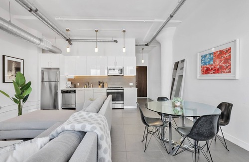 Historic Core Condo | 1BD | Condo | Great Sunlight + Rooftop Pool
