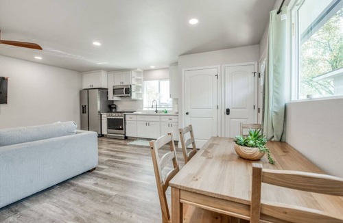 Fresno House | 1BR ADU Retreat in Fresno
