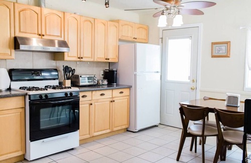 Torrance House | 2 BD in Quiet Neighborhood + AC, Desk, Fast Wifi