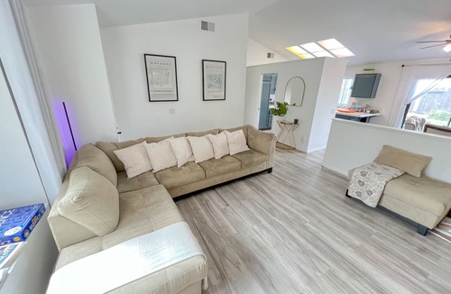 Palmdale House | 2 bed 2 bath home