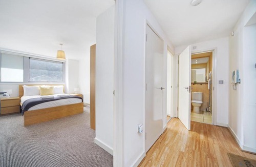 Spitalfields Apartment | 2 Bed Executive Apartment in Shoreditch FREE WIFI by City Stay London