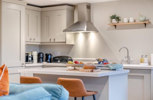 Castleton Cottage | 2 Bed in Castleton (oc-f34013)