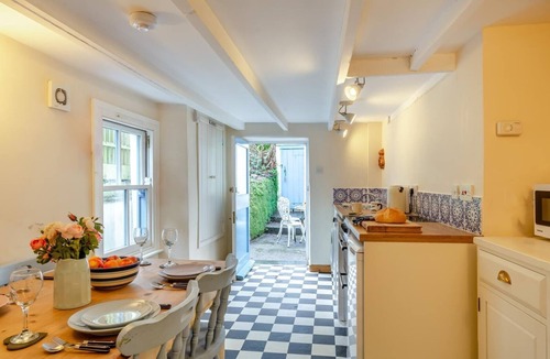Little Petherick Cottage | 2 Bed in Little Petherick (oc-w28425)