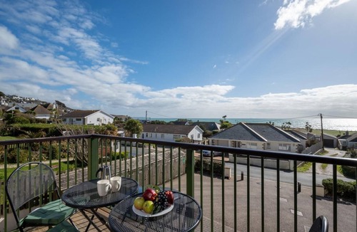 Praa Sands Apartment | 2 Bed in Praa Sands (oc-10clip)