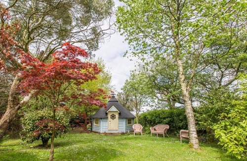 Binegar Cottage | 2 Bed in Radstock (oc-00452)