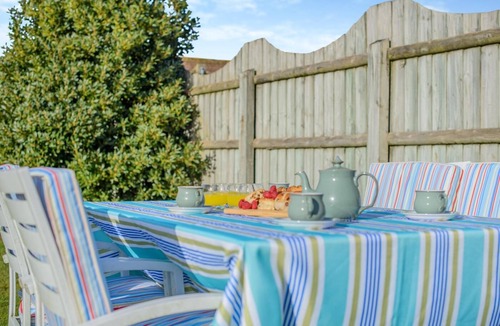 Padstow House | 2 Bed in St. Merryn (oc-p00801)