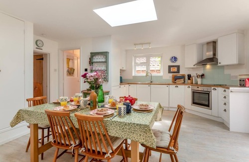 Westleton Cottage | 2 Bed in Westleton (oc-ssc)