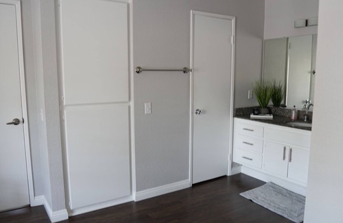 Cowan Heights Condo | 2 Bedroom Condo w/Pool, Jacuzzi, & Fitness Center
