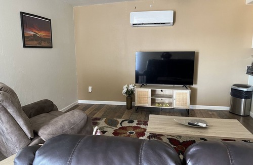 Ridgecrest Apartment | 2 Bedroom Suite in Ridgecrest