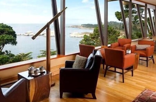 Carmel Highlands Resort | 2 Hyatt Club Carmel , Comfy Beds, Spa, Concierge