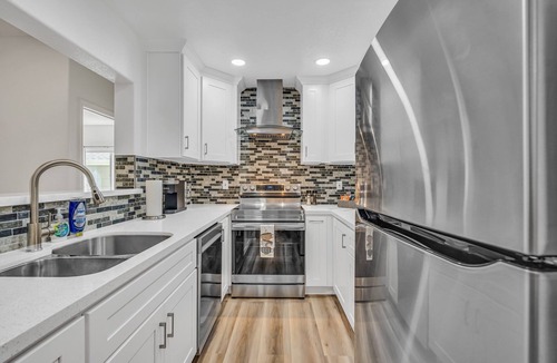 San Ramon Condo | 2 Master suites ground floor, garage + parking spot, w/d in unit, wi-fi, Netflix