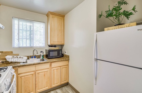 Newhall Condo | 2 Mi to Dtwn: Pet-Friendly Condo in San Jose!