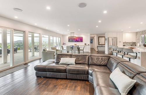 Poway House | 2 Mi to Lake Poway: Mtn-View Escape w/Patio!