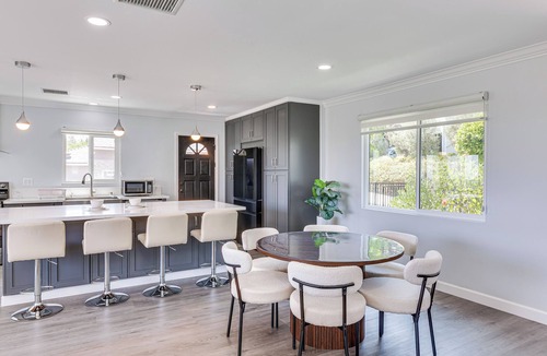 South Arroyo House | 2 Mi to Rose Bowl Stadium: Mtn-View Gem w/Patio