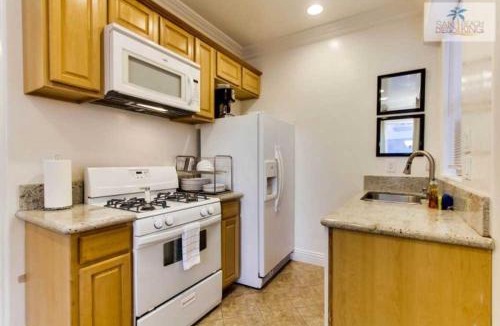 Mission Beach House | 201-Surf Stars Studio