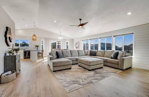 Fort Bragg House | 203 m² House ∙ 3 bedrooms ∙ 10 guests