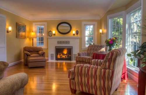 Petaluma House | 204 m² House ∙ 2 bedrooms ∙ 6 guests