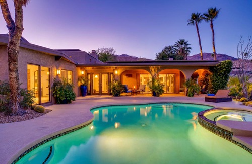 Palm Desert House | 204 m² House ∙ 2 bedrooms ∙ 4 guests