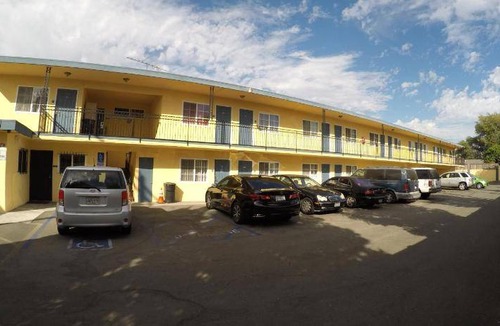 Southwest Anaheim Hotel | 21 m² Motel ∙ 8 guests