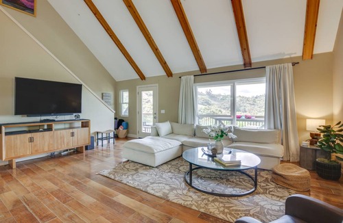 Rainbow CDP House | 212 m² House ∙ 4 bedrooms ∙ 10 guests