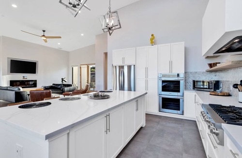 Yucca Valley House | 214 m² House ∙ 3 bedrooms ∙ 7 guests